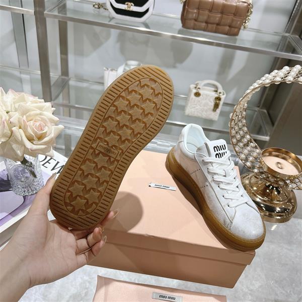 20251128162154327 290